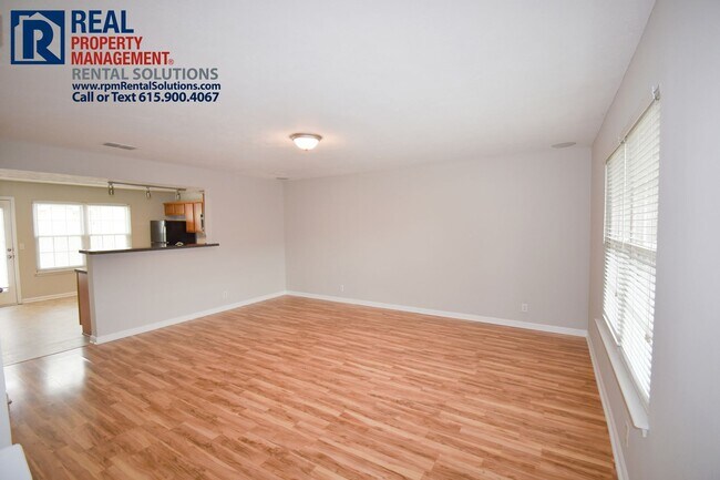 Building Photo - Wonderful 2bd 2.5ba townhome in highly desirable Blackman area!