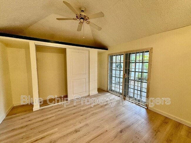 Building Photo - 43 Aegean Ave