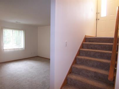 Building Photo - 1625 Flynn Ln