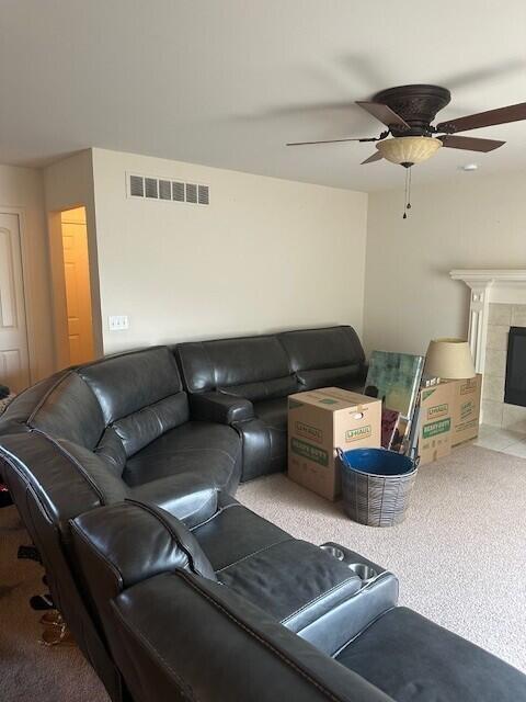 Building Photo - 6048 Treetops Dr