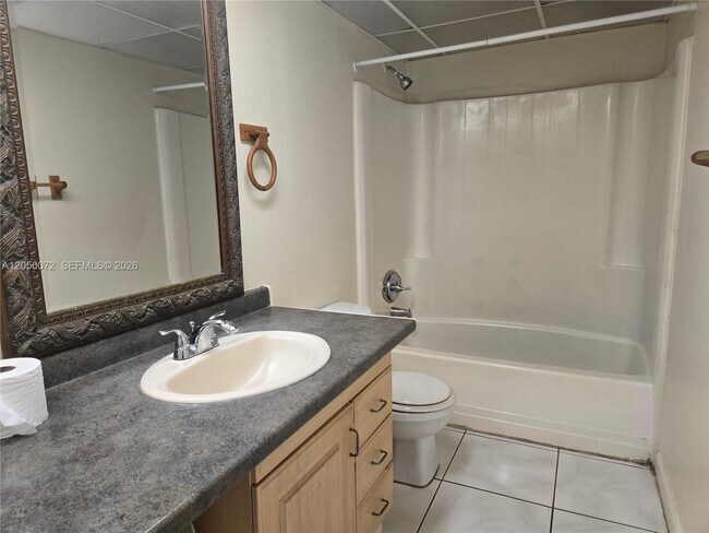 Building Photo - 2800 NW 56th Ave