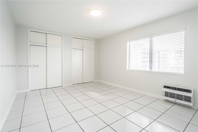 Building Photo - 7931 East Dr