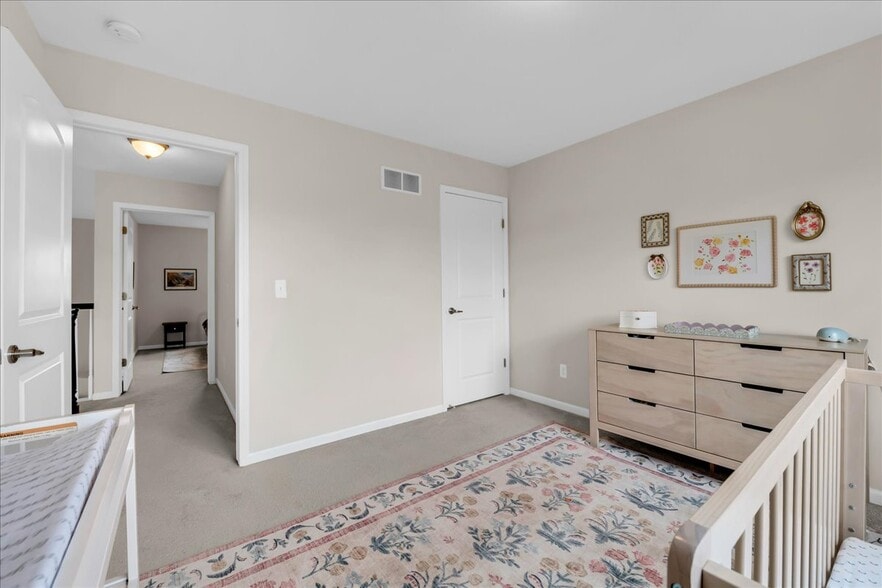 Building Photo - 41761 Steinbeck Gln