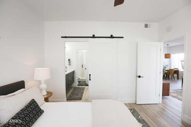 Building Photo - 11333 N 92nd St