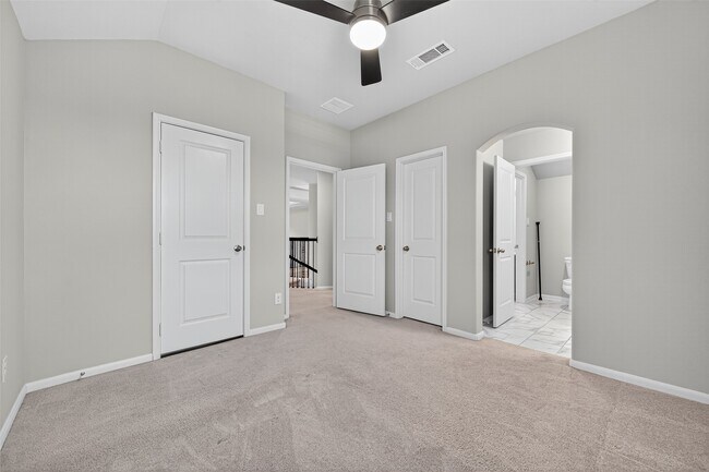 Building Photo - 1107 Passion Flower Wy