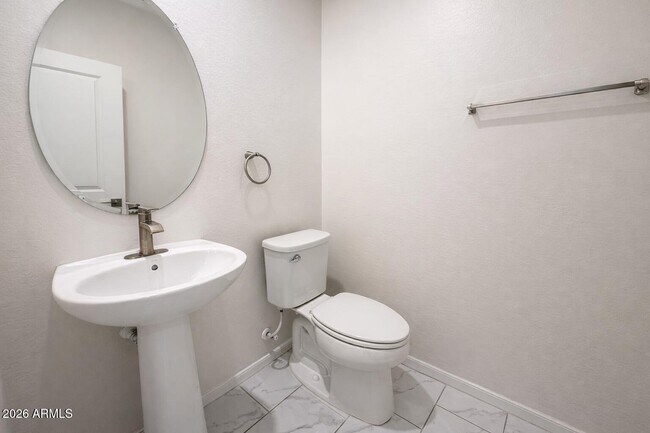 Building Photo - 2439 W Kowalsky Ln