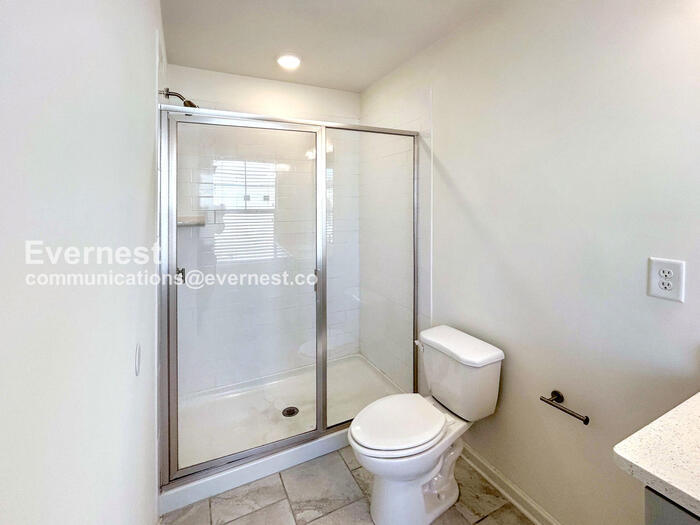 Building Photo - 911 Ambient Way