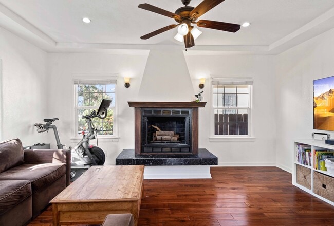 Building Photo - 2320 S Genesee Ave