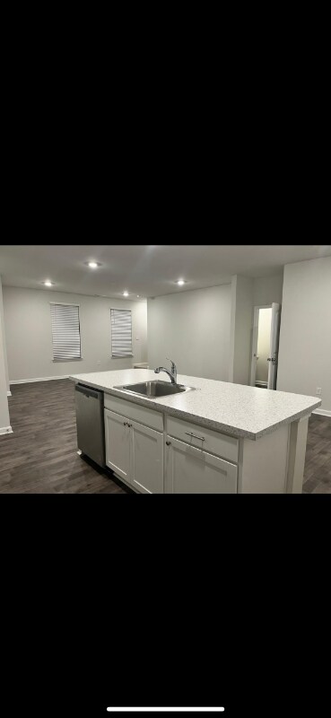 Building Photo - 55 Pepperwood Dr