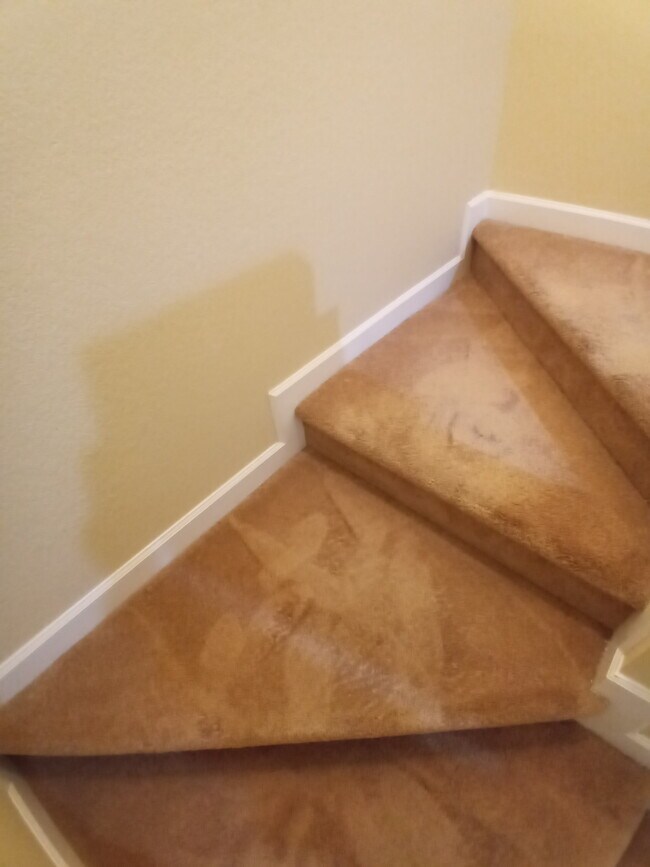 Building Photo - 9010 SW 169th Ave