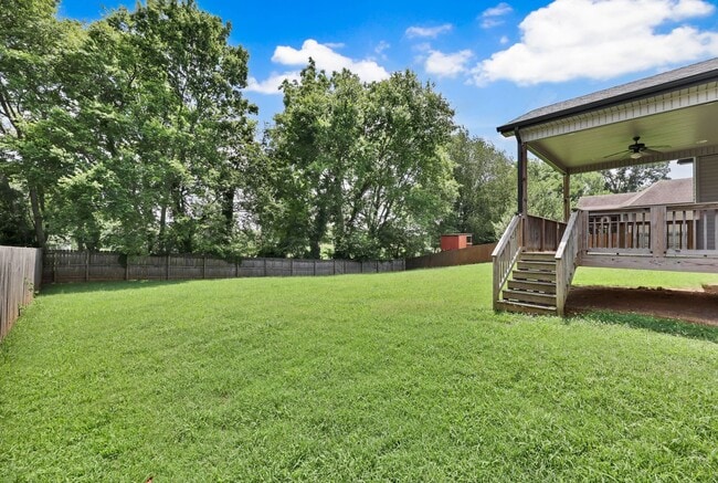 Building Photo - 987 Promenade Dr