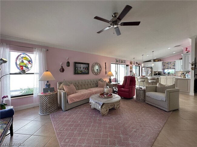 Building Photo - 1315 Naples Lake Dr