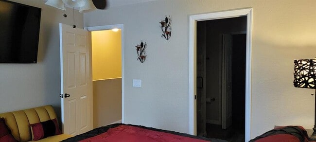Building Photo - 10969 Winter Crest Dr