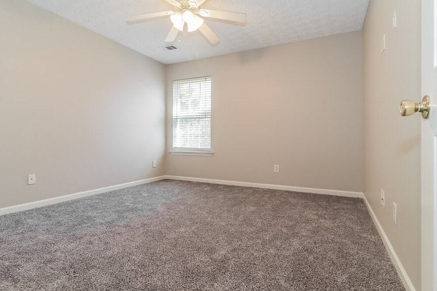 Building Photo - 168 Ilex Dr