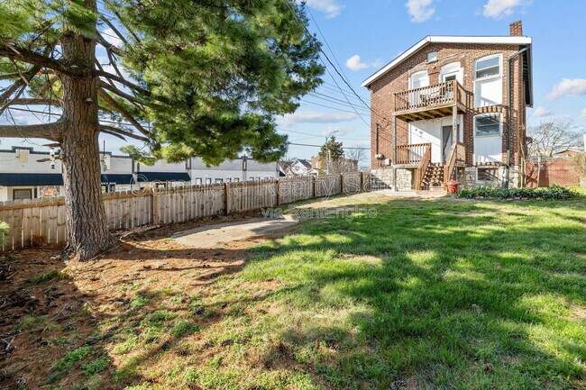 Building Photo - 5352 Neosho St