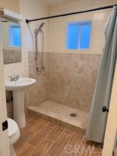 Building Photo - 902 E Francis Ave