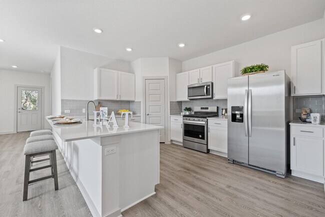 Building Photo - 212 Florenz Ln