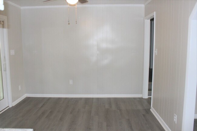 Building Photo - Sherwood Park