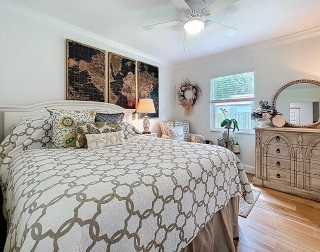 Building Photo - South Tampa RV + Boater’s dream!
