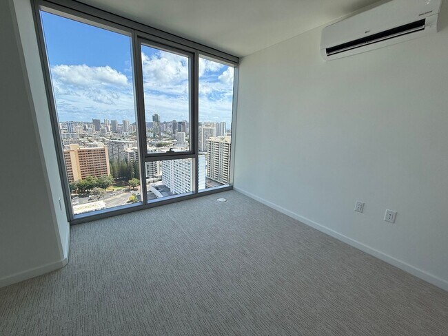 Building Photo - 1500 Rycroft St