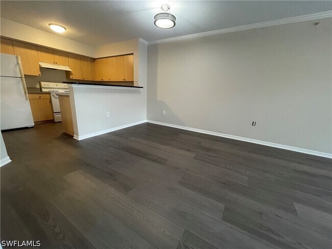 Building Photo - 8617 River Homes Lane