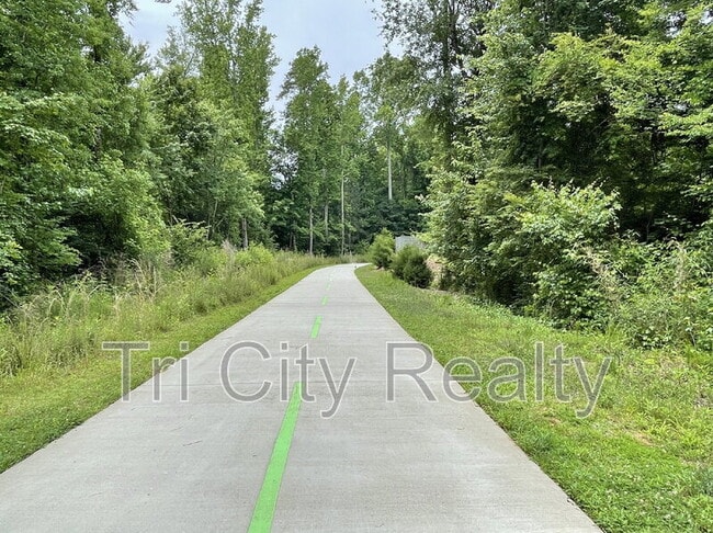 Building Photo - 342 Hunterian Pl