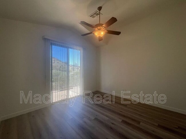 Building Photo - 16833 S Magenta Rd