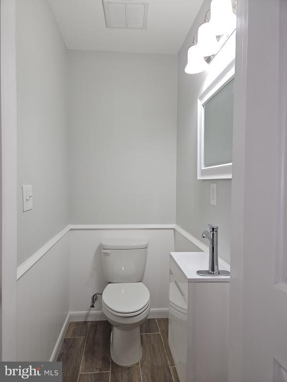 Building Photo - 59 High St