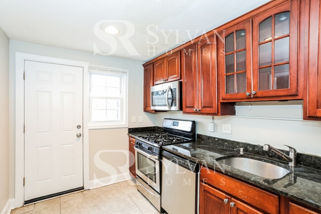 Building Photo - At Last, This Is What You Have Been Searching For!