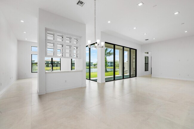 Building Photo - 9516 Riverside Pk Dr