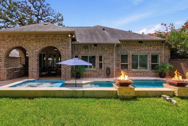 Building Photo - 111 N Bimini Twist Cir
