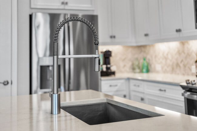 Building Photo - 2609 Seychelles Cir