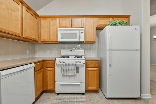 Building Photo - 3816 Harvey Penick Dr