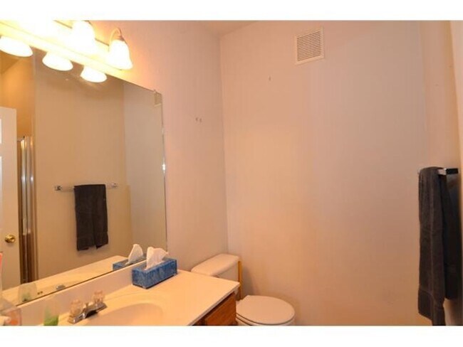 Building Photo - 12401 Los Indios Trl