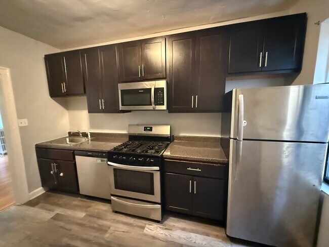Building Photo - 5248 S Drexel Ave
