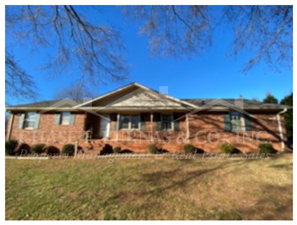 Primary Photo - 1751 Hanging Rock Rd