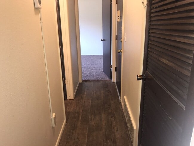Building Photo - South Ogden rental main floor