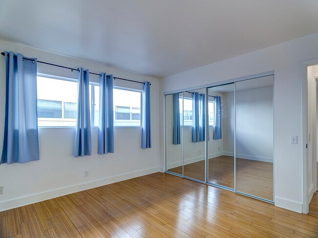 Building Photo - 2884 Sawtelle Blvd