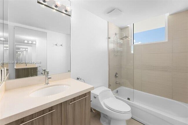 Building Photo - 6700 Indian Creek Dr