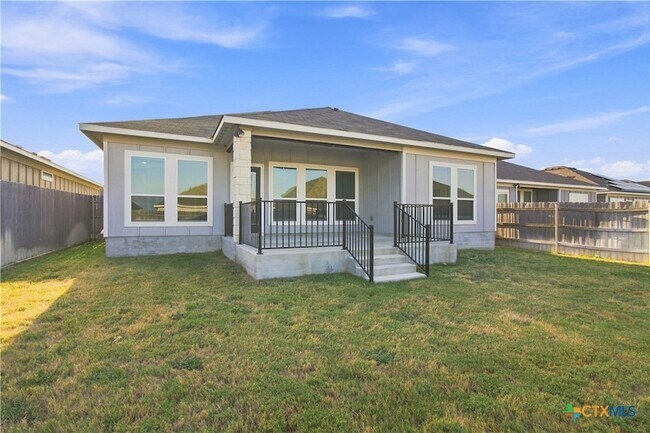 Building Photo - 2827 Fox River Dr