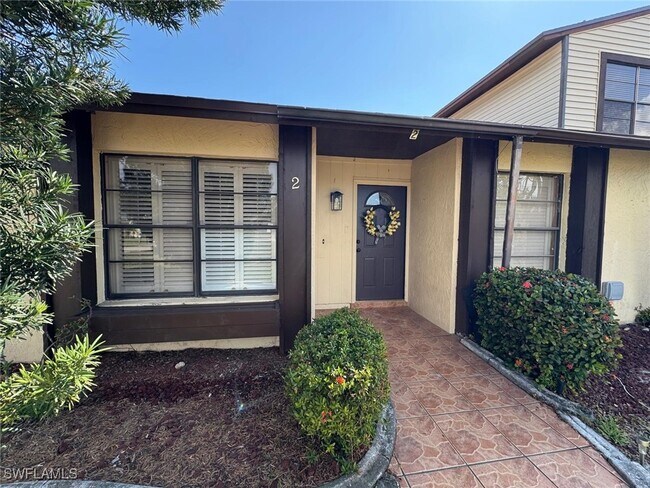 Primary Photo - 618 SE 12th Ct