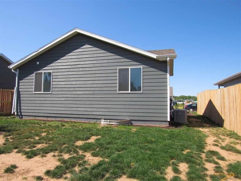 Building Photo - 2883 Johnson Ranch Rd
