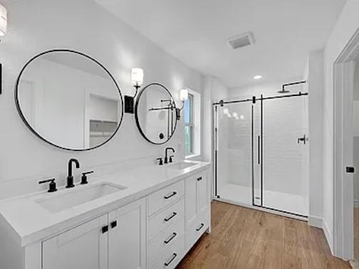 Building Photo - 504 Sagebrush Trl