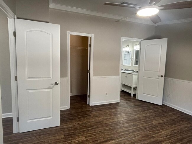 Building Photo - 1895 Wild Cherry Dr