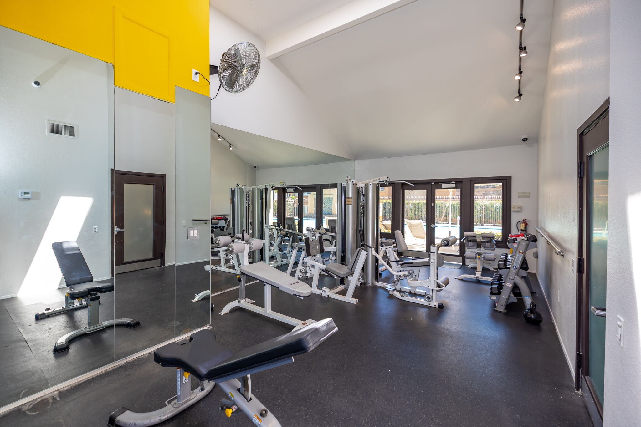 Building Photo - 15273 Maturin Dr