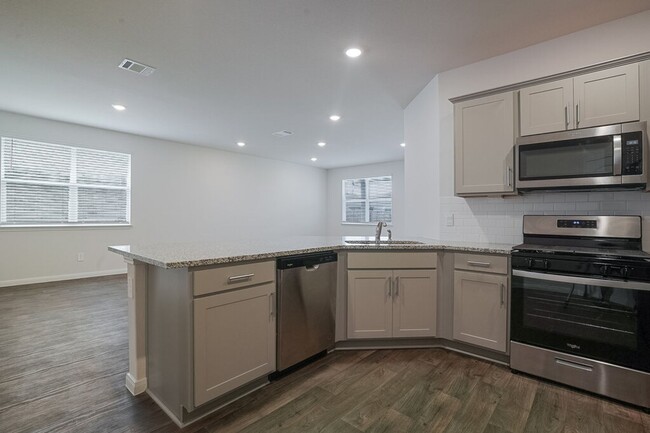 Building Photo - 224 Briggs Ln