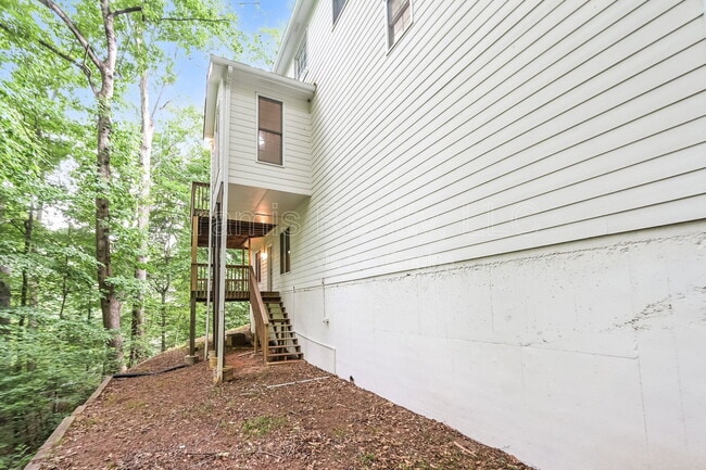 Building Photo - 985 Taylor Pkwy