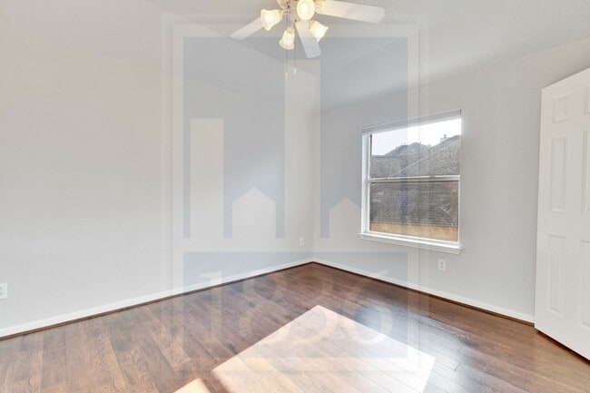 Building Photo - 5917 Sunset Ridge