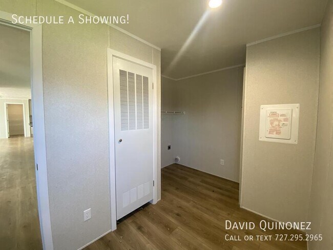 Building Photo - 113 Mitchell-