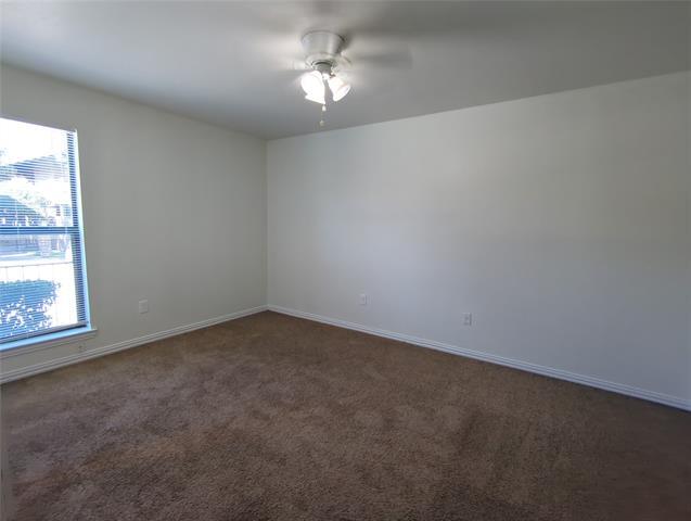 Building Photo - 7522 Holly Hill Dr